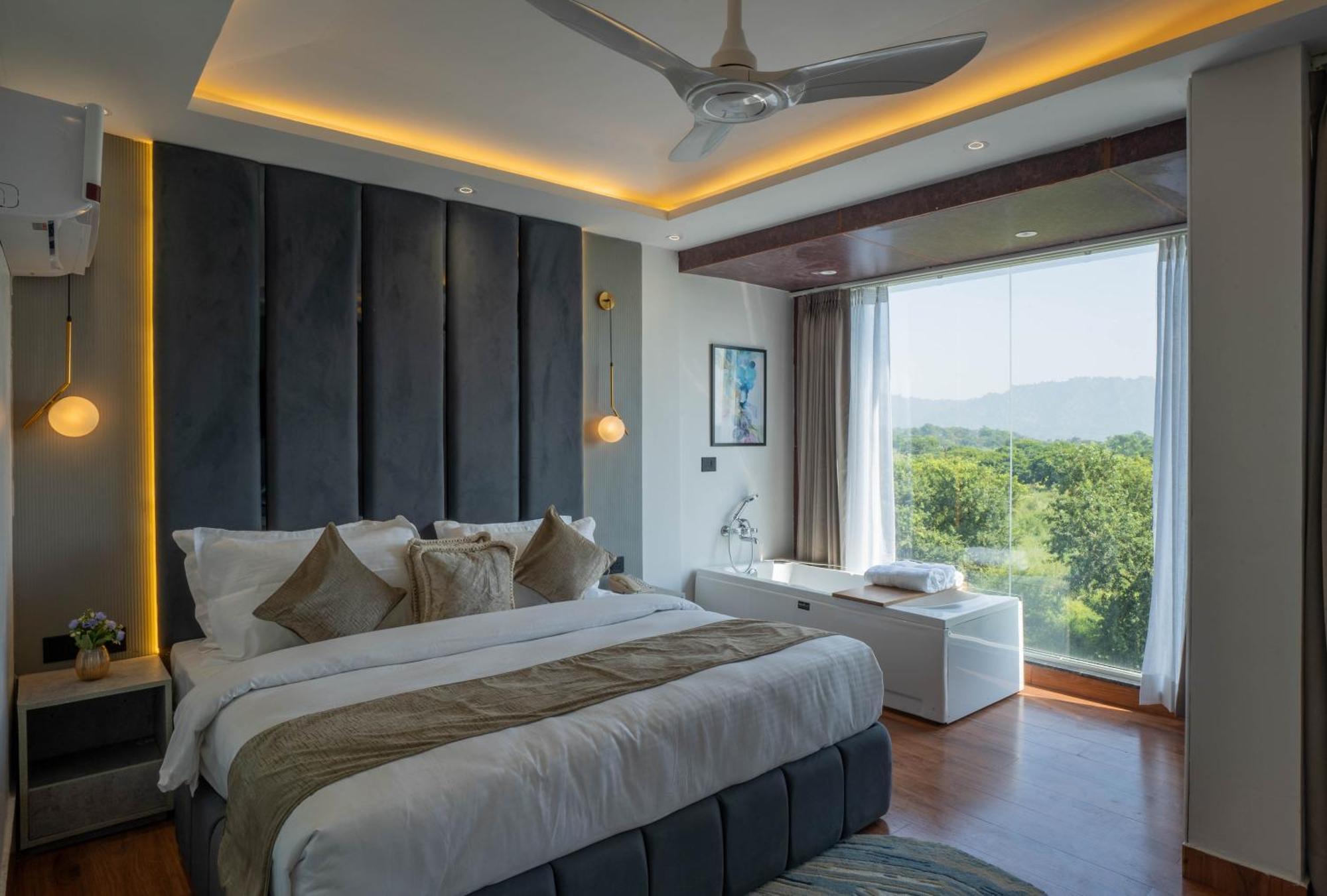 The Ganges Riverside Escape With A Private Ghat Haridwār Room photo