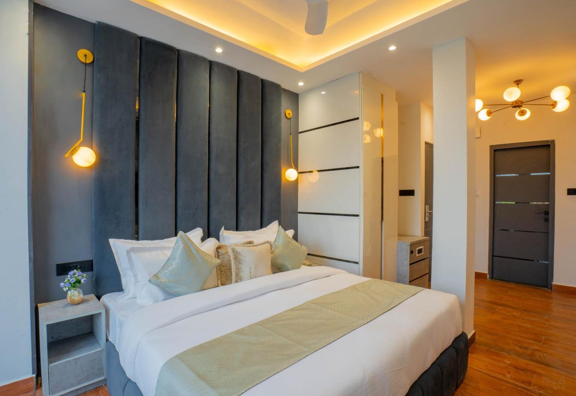 The Ganges Riverside Escape With A Private Ghat Haridwār Exterior photo